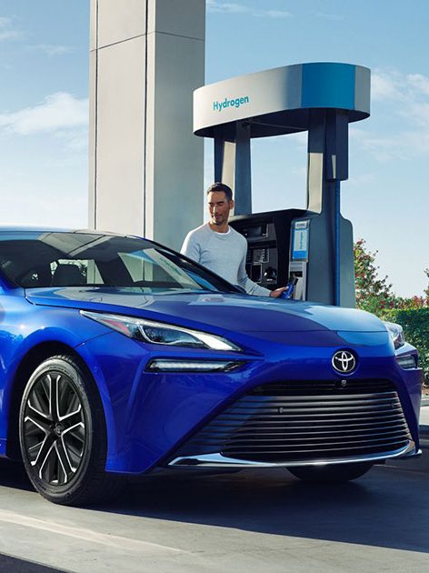 toyota-mirai-hydrogen-fuel-cell-vehicle